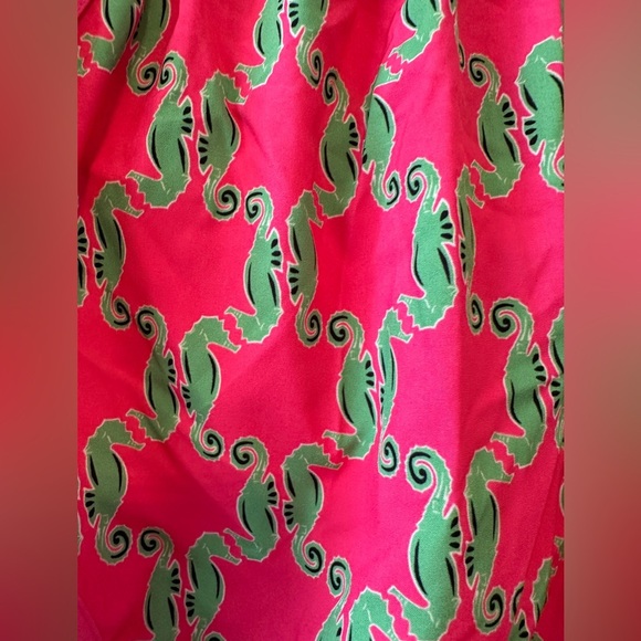 Zelos Size Medium Pink and Green Sea Horse Running Shorts 
Summer Active Wear - Picture 3 of 7